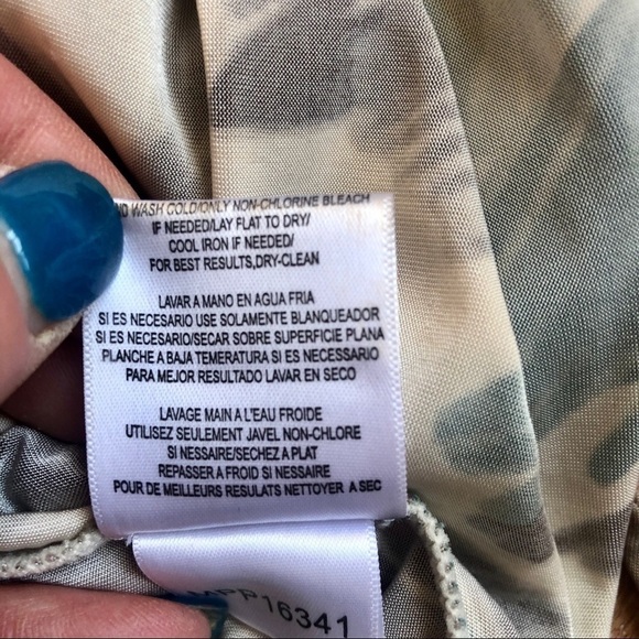 Teal and chocolate brown halter top. Medium - Picture 8 of 8